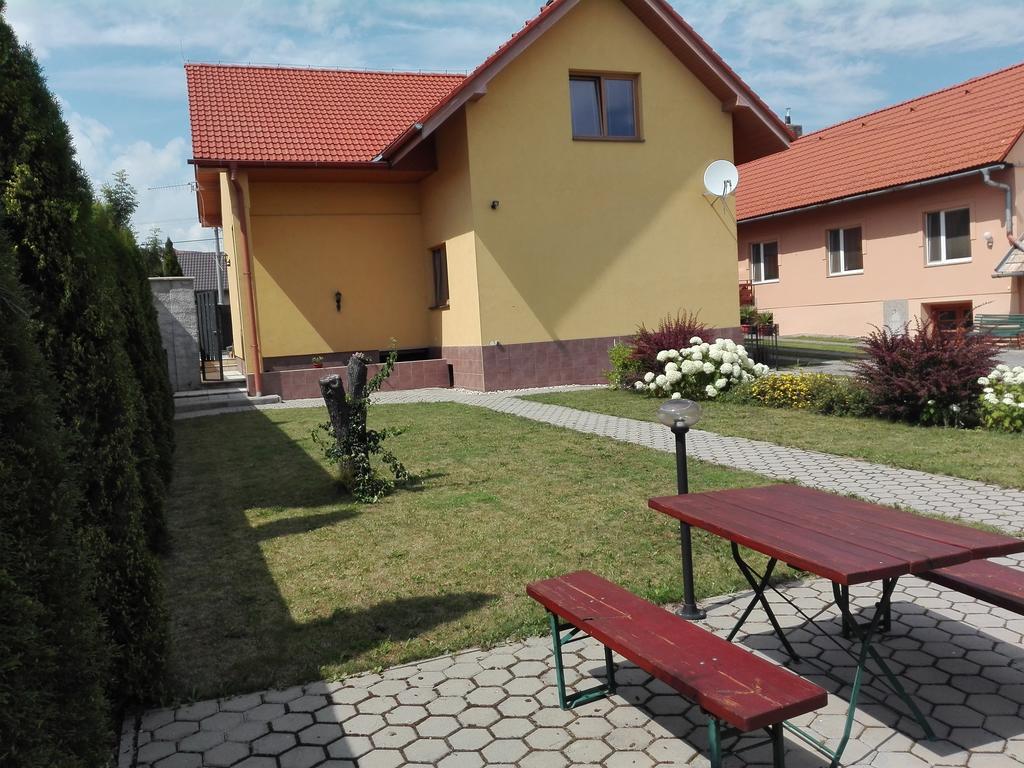 Village House Fonzy Hrabušice Esterno foto